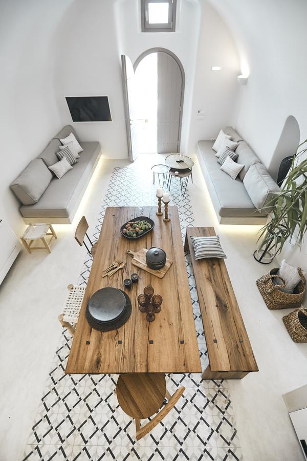 White & Co. La Torre Suites Pýrgos Eksteriør billede