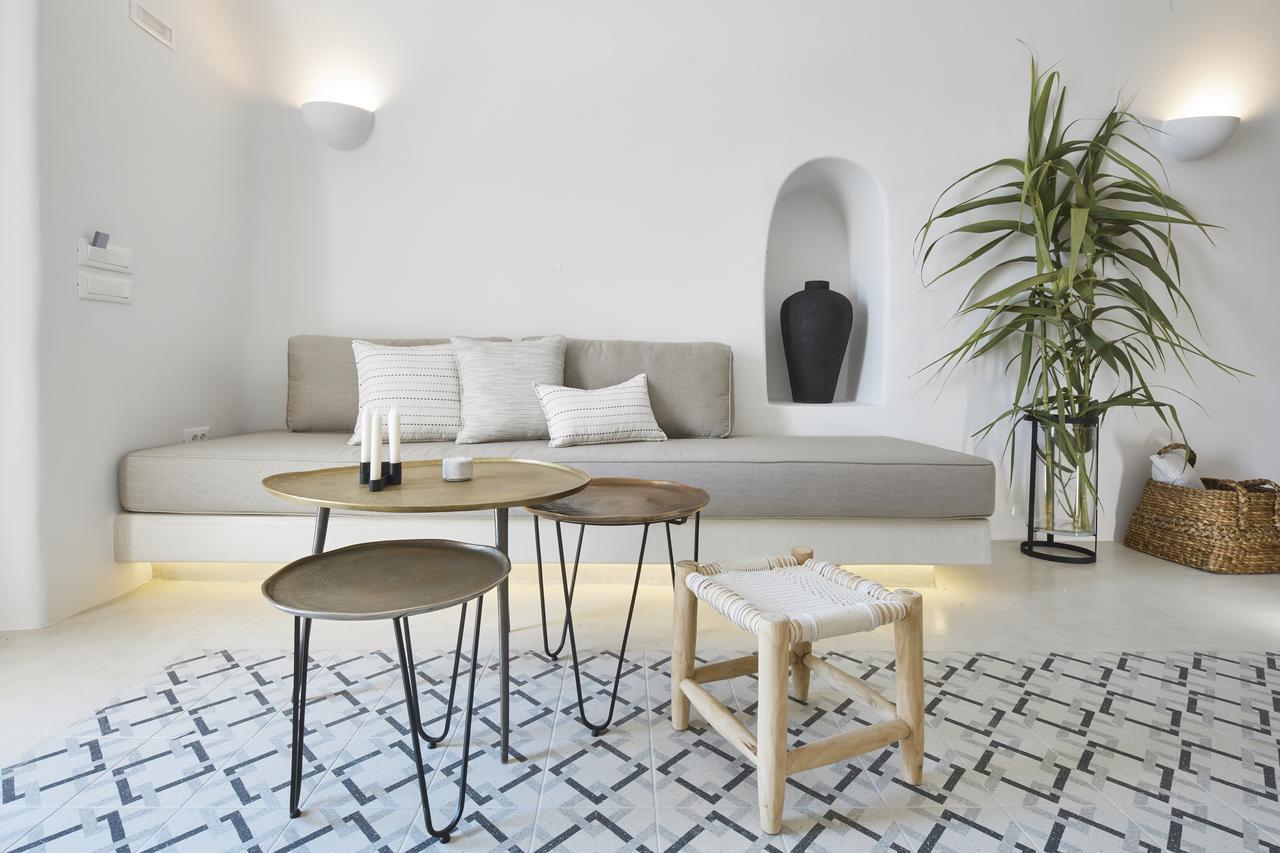White & Co. La Torre Suites Pýrgos Eksteriør billede