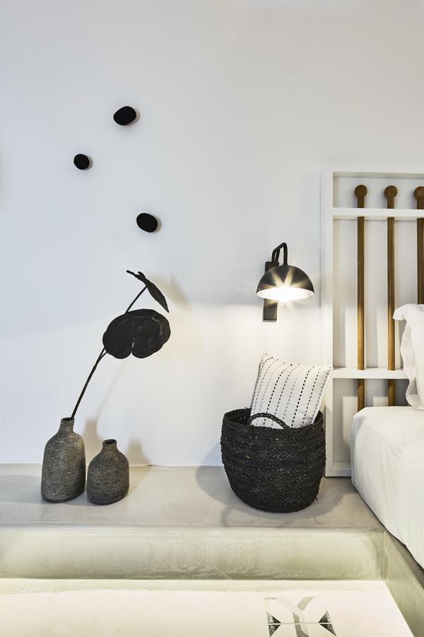 White & Co. La Torre Suites Pýrgos Eksteriør billede