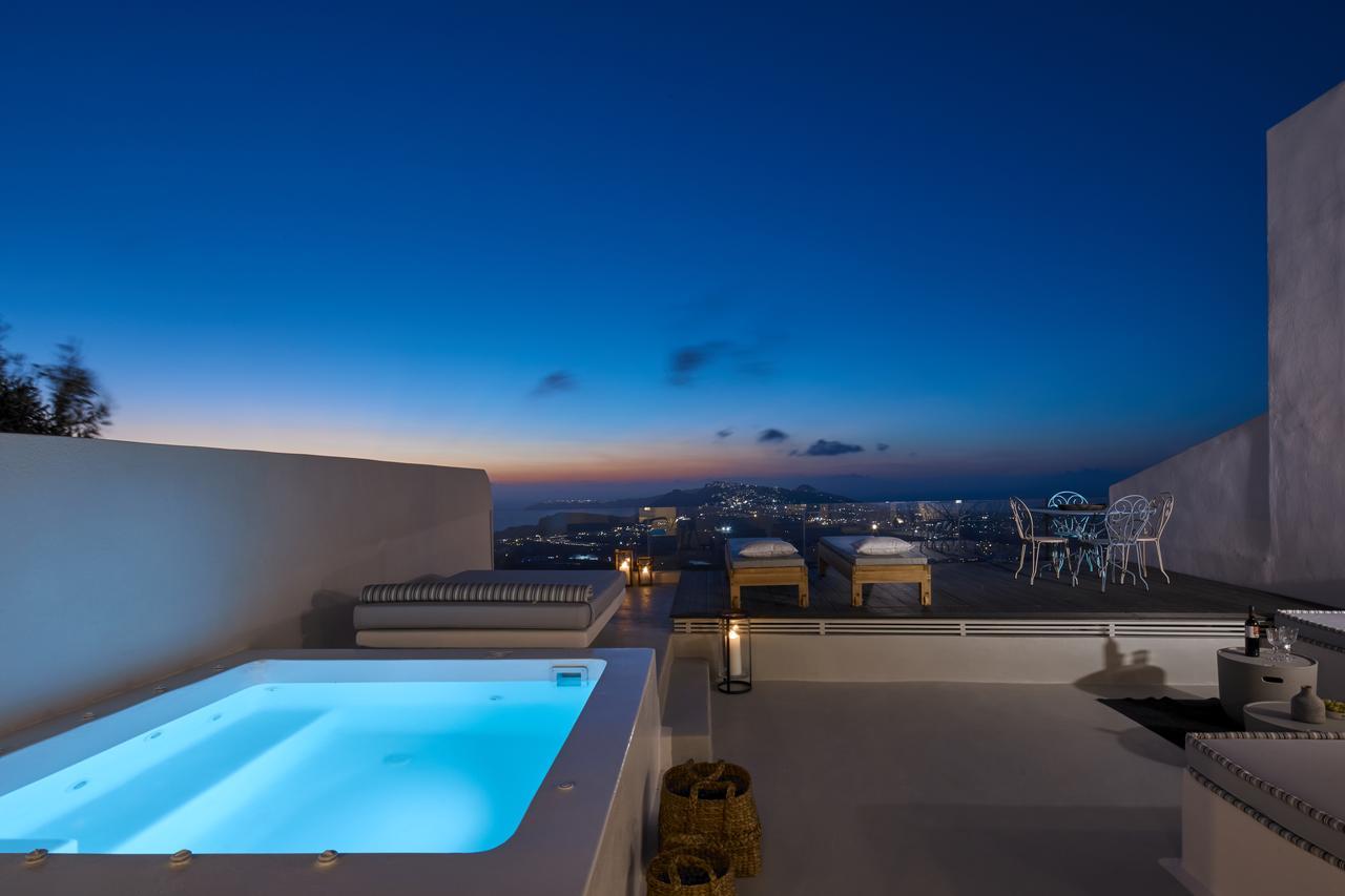 White & Co. La Torre Suites Pýrgos Eksteriør billede